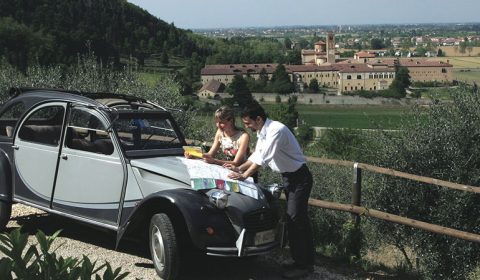 stradadelvinocollieuganei_duecavalli_praglia